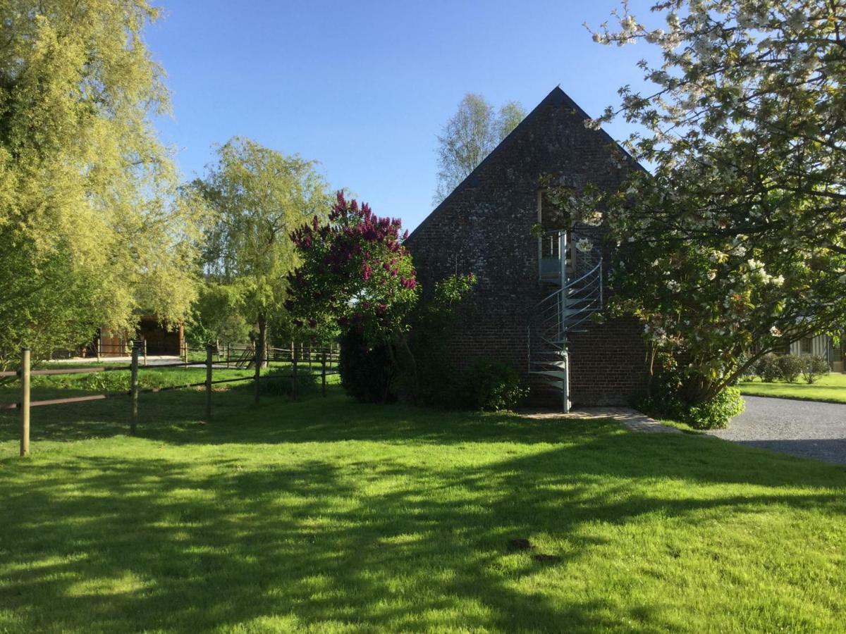 L'Auberge Du Mont Le Breuil-en-Auge Exterior foto